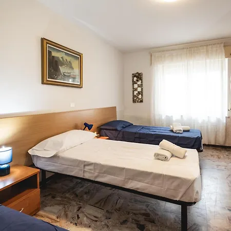Cozy Flat, 150 Meters From The Sea